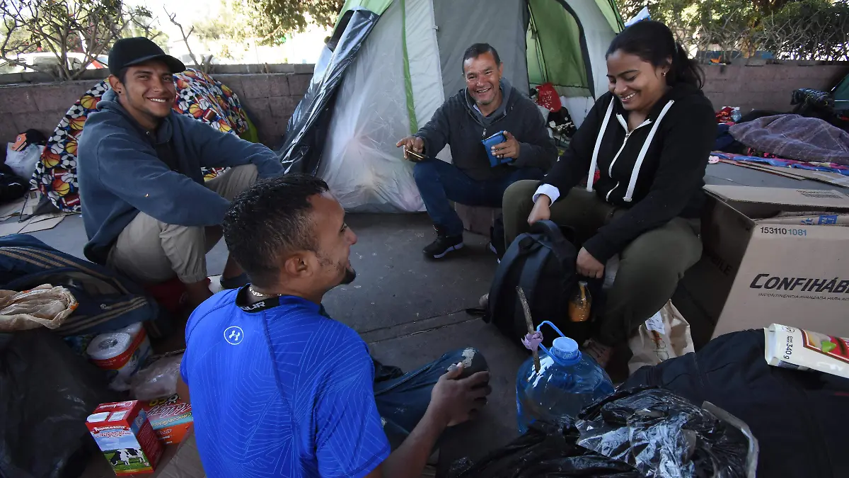 MIGRANTES JESUS GTZ EL SOL DE IRAPUATO (4)